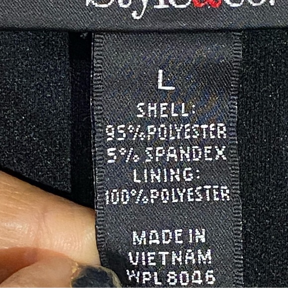 Style&co women’s Green, Black and gray sleeveless top Size L. - Picture 3 of 6